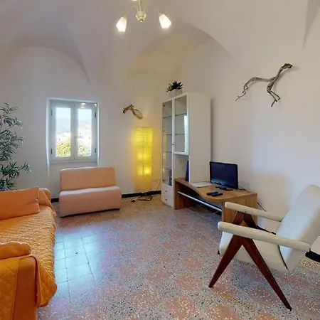 Casa Del Teatro - Svegliarsi A Verezzi Borgio Verezzi